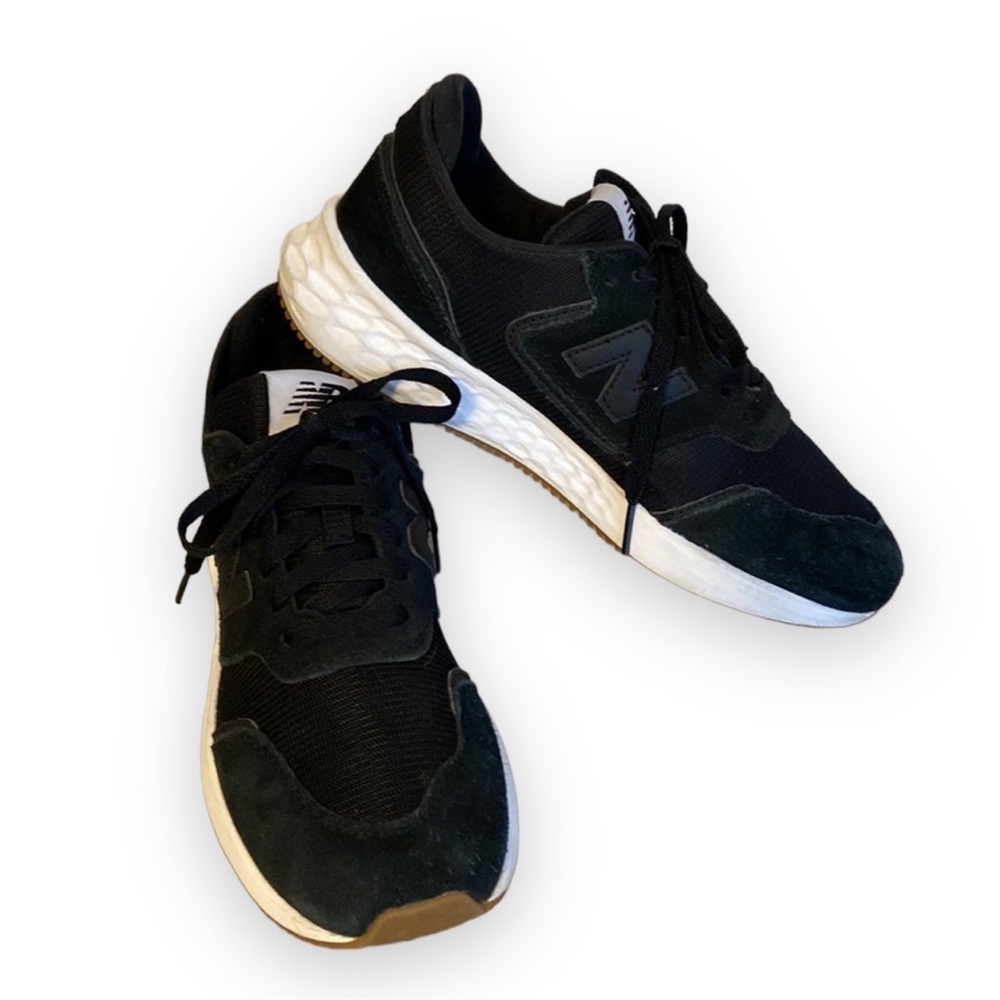 New Balance X~70 / Black / Walk or Run Sneaker